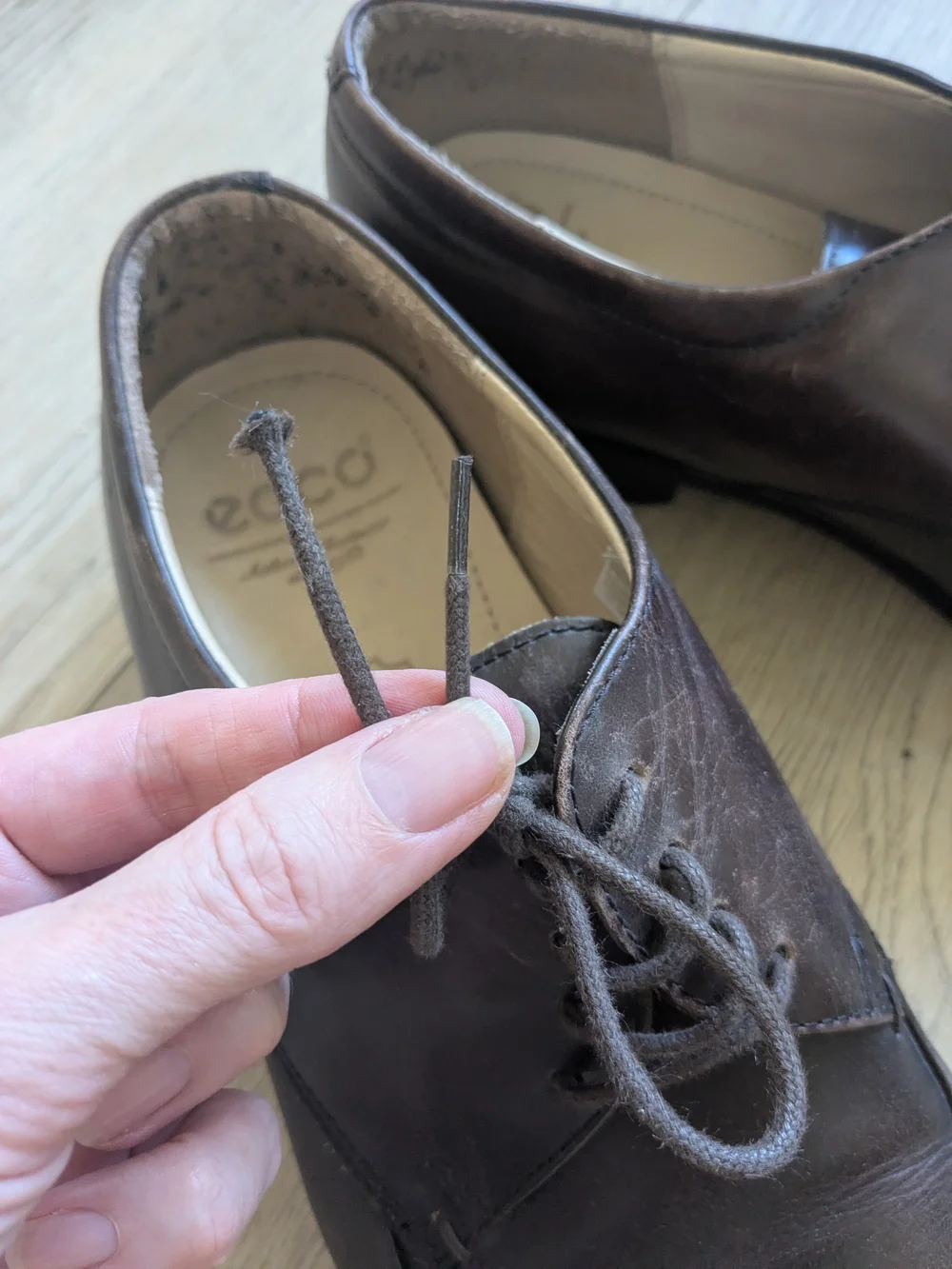 ECCO Men’s Classic Brown Leather Lace-Up Dress Shoes, 44